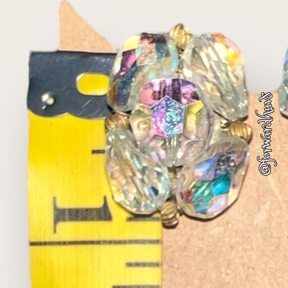 Vintage Clip On Earrings Aurora Borealis Beads - Picture 11 of 12